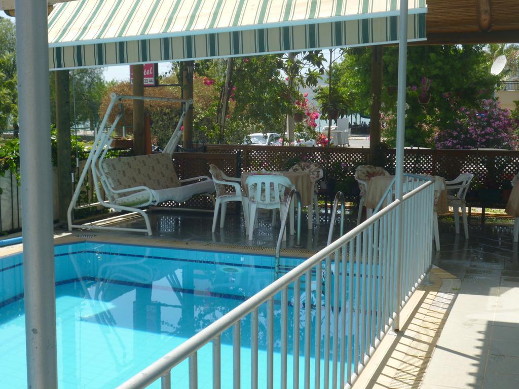 Cicek Hotel & Apartments Fethiye Exteriér fotografie