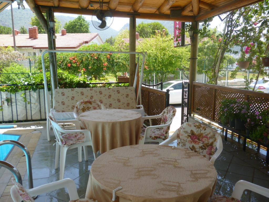 Cicek Hotel & Apartments Fethiye Exteriér fotografie